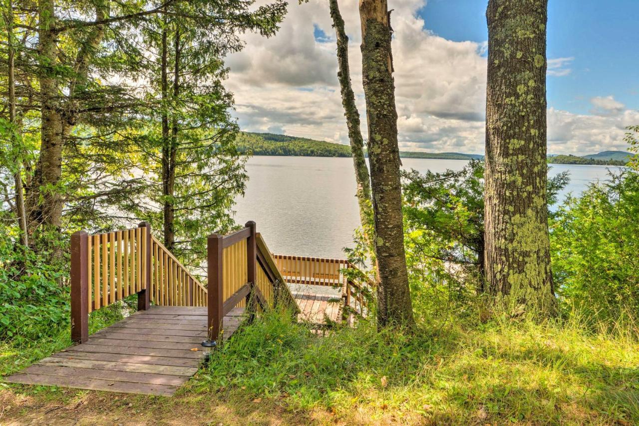 Rustic Cabin Retreat On Rangeley Lake! Zewnętrze zdjęcie