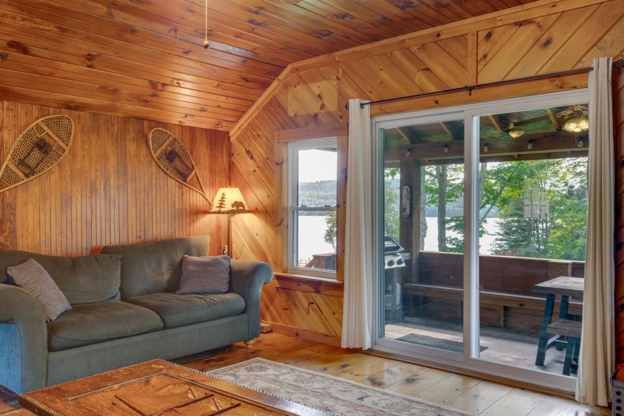 Rustic Cabin Retreat On Rangeley Lake! Zewnętrze zdjęcie