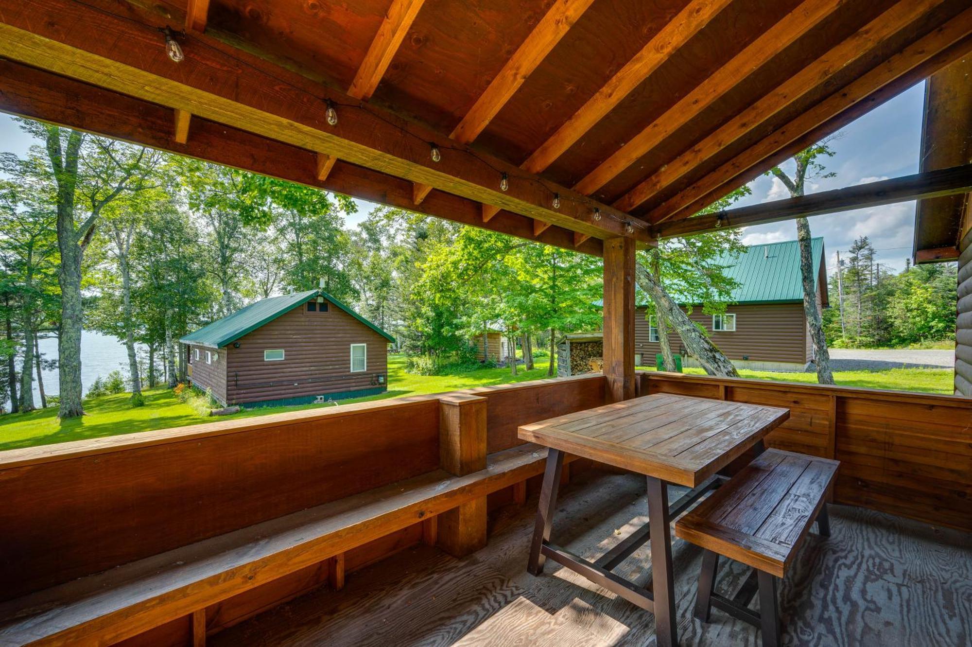 Rustic Cabin Retreat On Rangeley Lake! Zewnętrze zdjęcie
